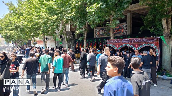 برپایی موکب خادمین رضوی در کاشمر