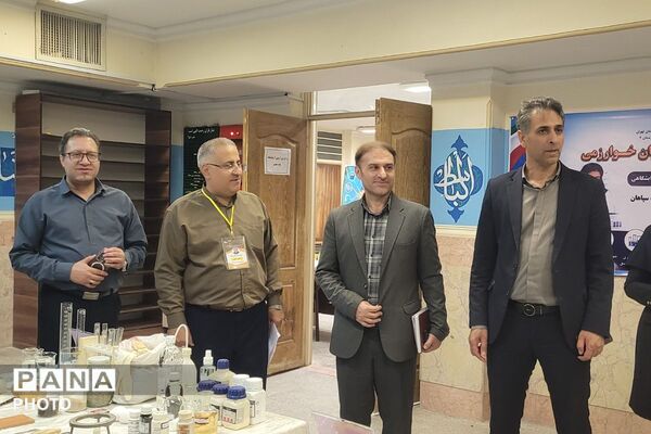 درخشش استعدادهای علمی مرحله استانی دوازدهمین جشنواره نوجوان خوارزمی در بهارستان‌دو