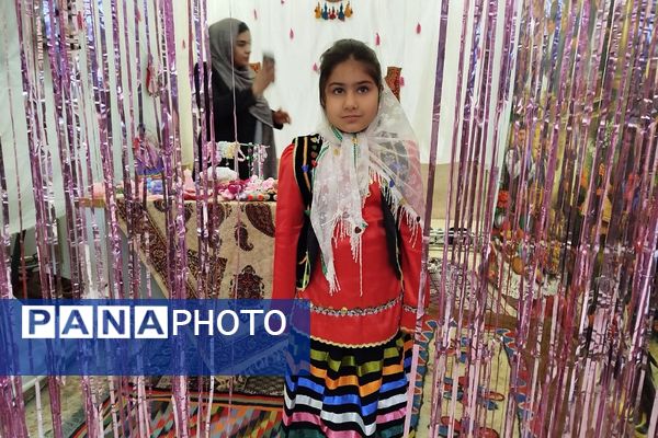 جشنواره رنگ و فرهنگ در کانون شهید آوینی فشافویه؛تجلی هویت و هنر ایرانی