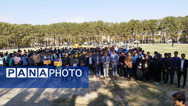 بازدید مدیرکل مدیر بحران استانداری اصفهان از اردوهای طرح تمشک استان اصفهان