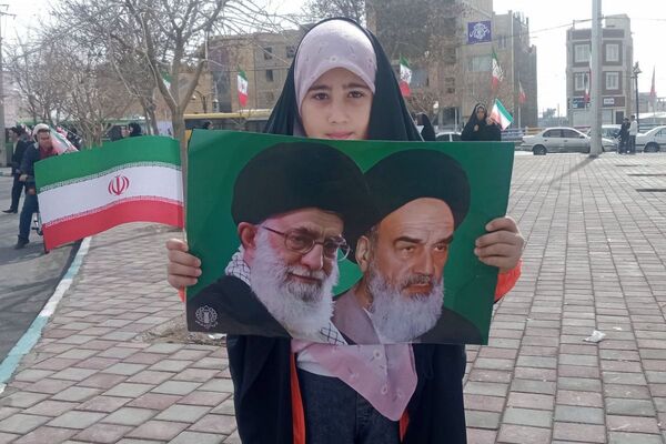 تولد چهل‌وهفت سالگی انقلاب‌اسلامی‌ایران در شهرستان اسلامشهر