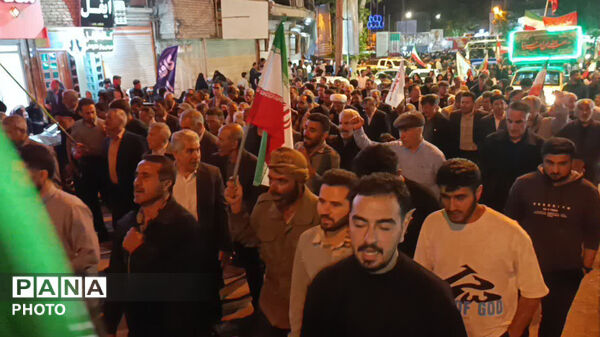 تجمع باشکوه مردم کوهدشت درشب شصت وپنجم بیعت بارهبر وتجدید میثاق با آرمان های انقلاب اسلامی