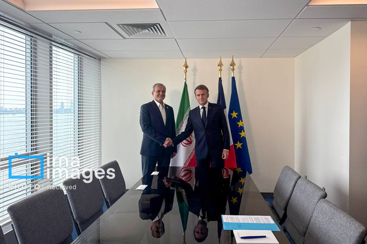 تاکید پزشکیان و مکرون بر حل‌وفصل مسئله هسته‌ای از مسیر گفت‌وگو