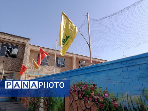 دانش‌آموزان مدرسه مهدی خدابنده با شهدا تجدید پیمان کردند