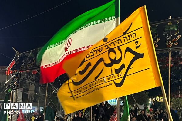 تجمعات شبانه مردم؛ تجدید عهد با آرمان‌های رهبر شهید و لبیک به رهبر