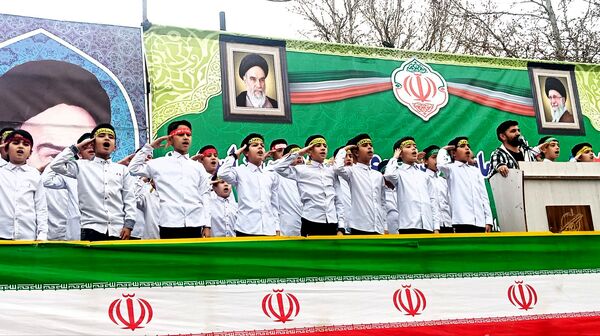 راهپیمایی یوم الله۲۲بهمن در شهرستان نیشابور 