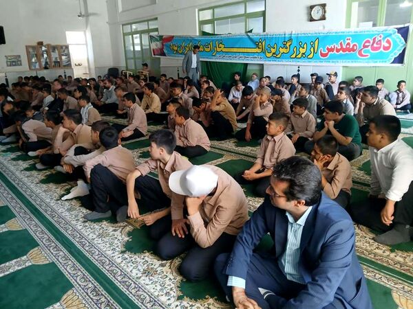 برگزاری یادواره شهدا در مسجد صاحب‌الزمان شهرستان خلیل‌آباد