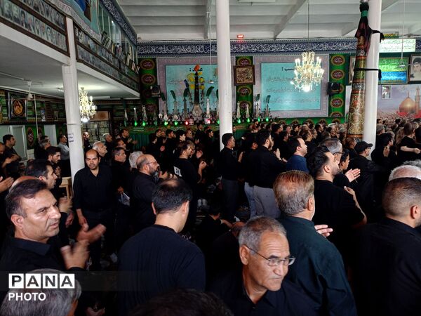مراسم عزاداری تاسوعای  حسینی در حسینیه ابوالفضلی کاشمر 
