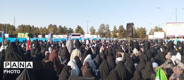 نماز عید سعید فطر در کرمان