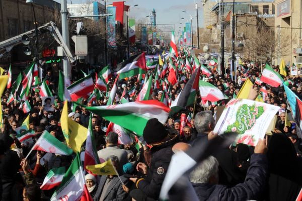 یک زنجان متحد در روز ۲۲بهمن 