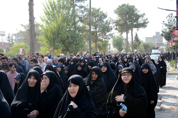 مراسم تشییع پیکر پاک شهید والامقام ابوالقاسم مهری در اسلامشهر