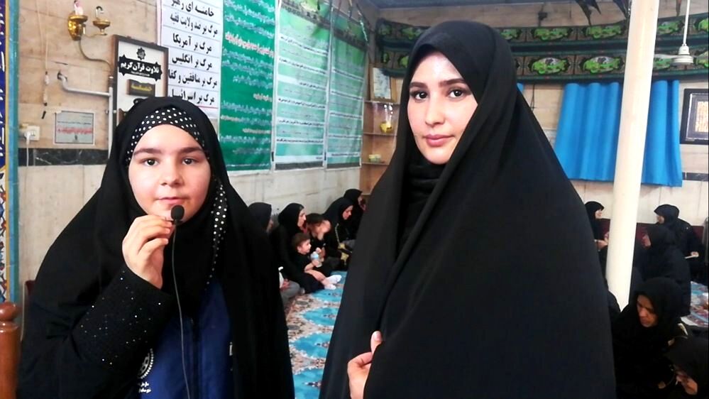 حضور پرشور و زینب‌گونه بانوان در مراسم پیاده روی اربعین