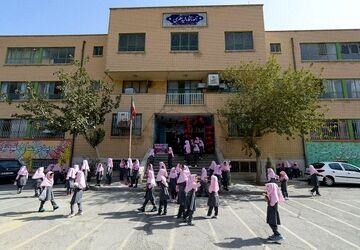 تعطیلات نفس مدارس را گرفت