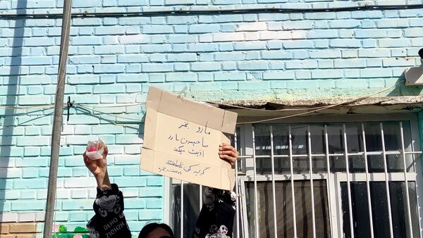 بازارچه کارآفرینی دانش آموزان دبیرستان پژمان بختیاری مشهد 