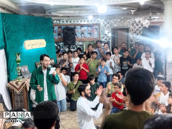 جشن میلاد امام حسن عسکری در مسجد فدایان شاهزاده قاسم 