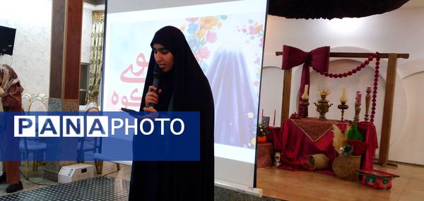 تجلی آوای وحی در آیین تجلیل از برگزیدگان مسابقات قرآن و عترت بسیج ملایر