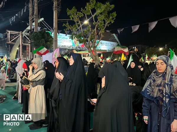 اقامه نماز استغاثه به درگاه الهی در کرج