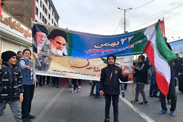 تجدید میثاق ملت با آرمان‌های انقلاب در ۲۲ بهمن