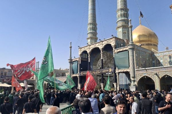 روایت اشک و ارادت عاشقان در سوگ وفات حضرت معصومه(س)