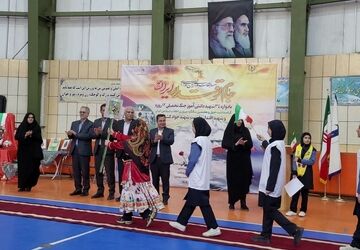 مسابقات میان مدرسه‌ای و افتتاحیه جام اقتدار توسط دبیرستان مصلی نژاد حضرت زهرا (س)