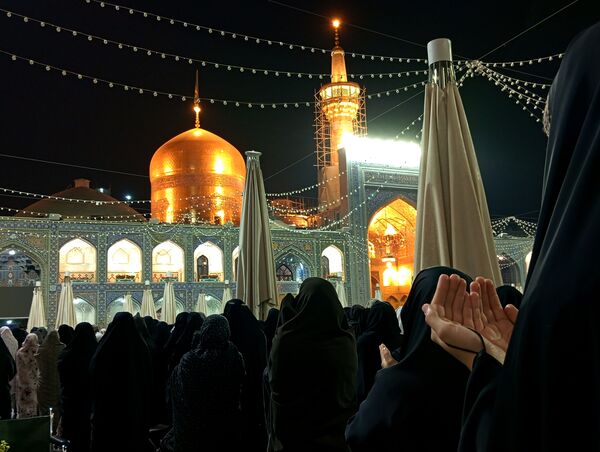 سفر به قلب خورشید هشتم