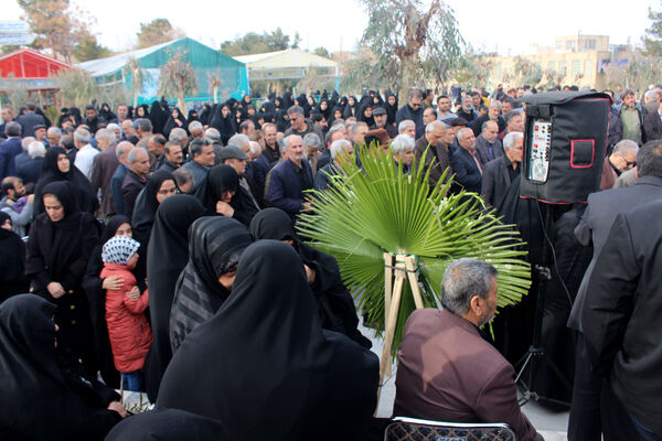 مراسم تشییع مادر شهید «حسین بی‌تا» در قم