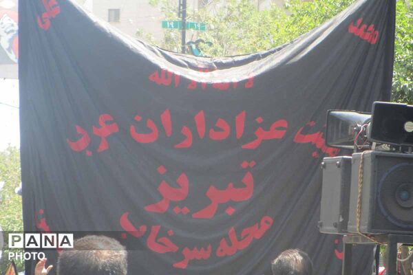حضور میلیونی زائران در مشهد