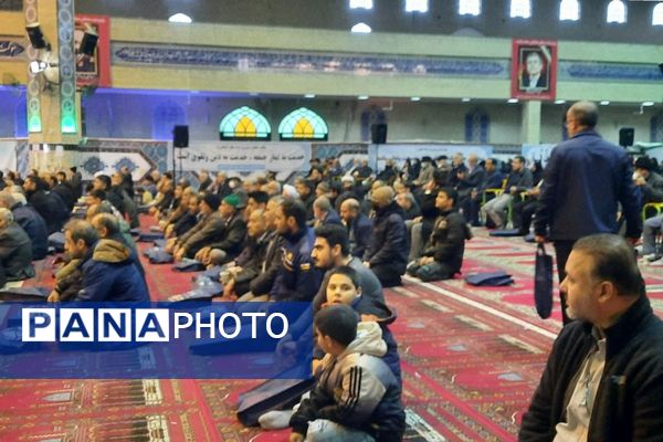 طنین انداز شدن اولین دعای ندبه در مصلی اسلامشهر