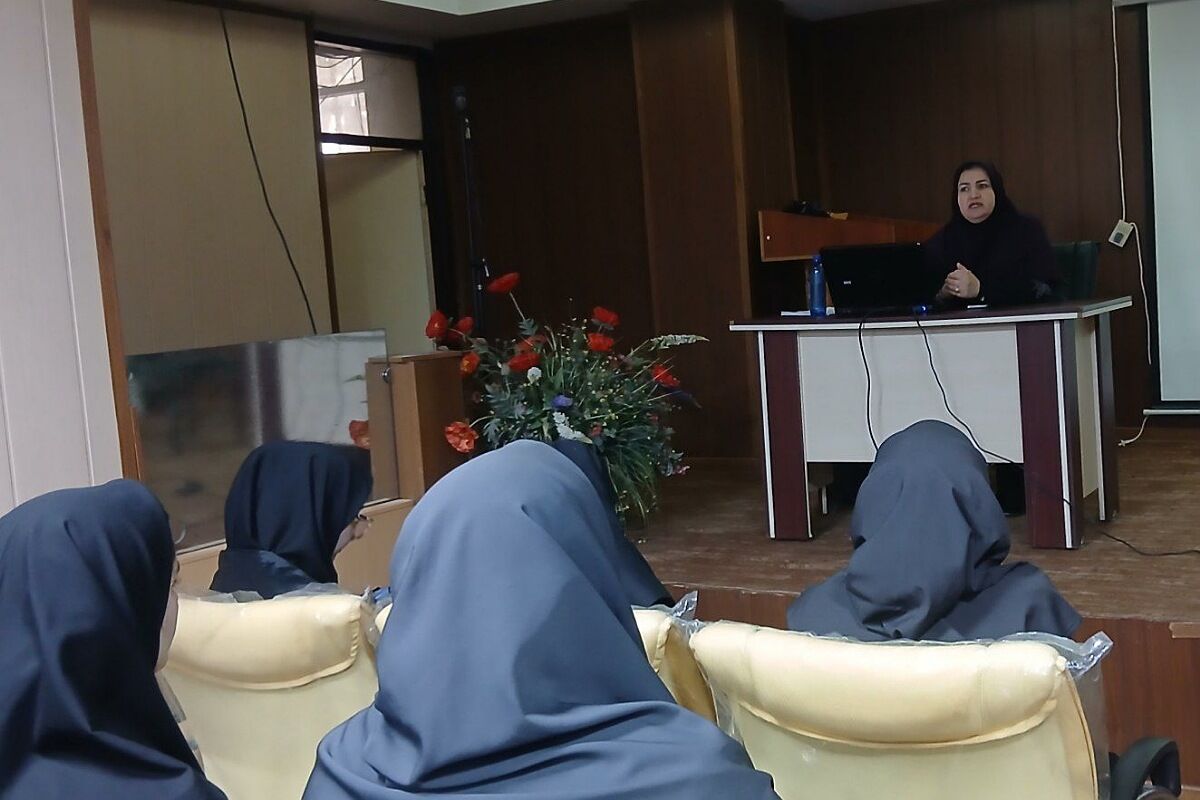 انتخاب شیوه های ارزشیابی و مراحل تدریس باید متناسب با تفاوت های فردی دانش آموزان باشد