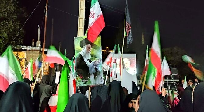 اجتماع مردم پای کار نیشابور
