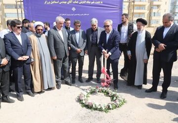گزارش کلنگ‌زنی مدرسه دوازده کلاسه در تبریز