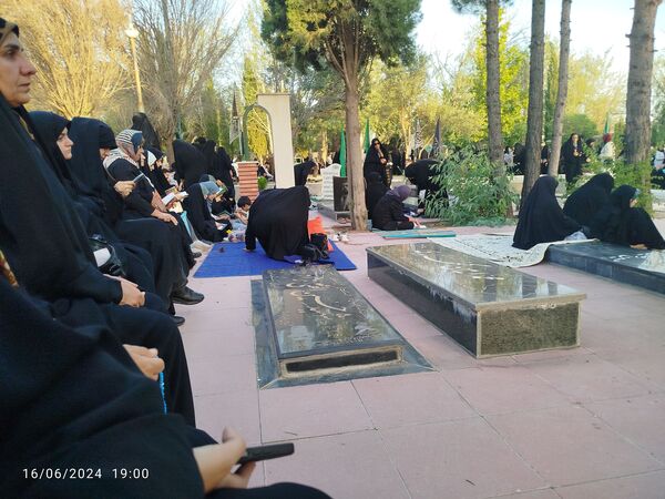 دعای روح بخش عرفه در شهرستان دره شهر 