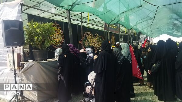 موکب حضرت موسی ابن جعفر میزبان زائران پیاده امام رضا ( ع) 