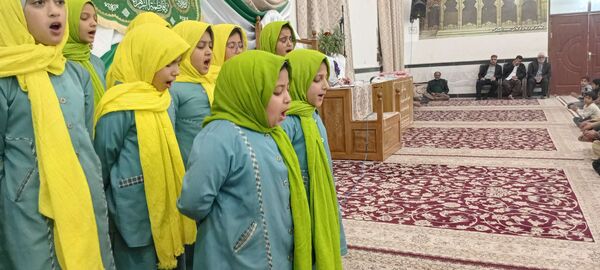 حضور پر رنگ کودکان روستای نقاب در جشن ولادت بانوی دو عالم