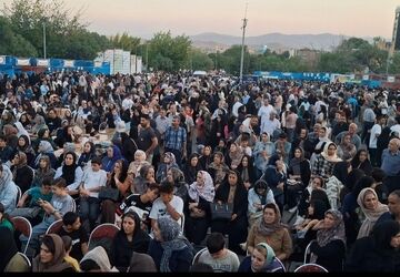 جشنواره غذا؛ ضیافتی برای لبخند کودکان سرطانی
