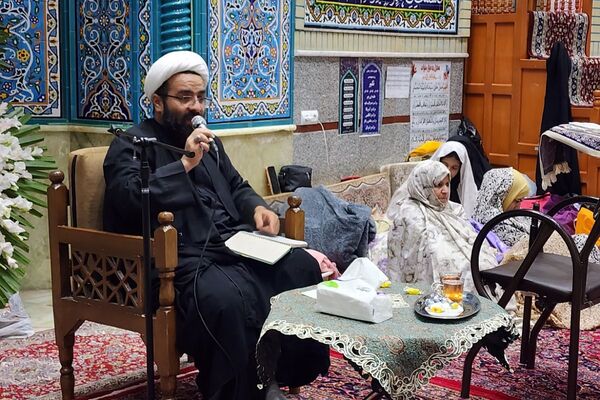 نوجوانان و جوانان در اعتکاف مسجد امام موسی کاظم (ع) گرد هم آمدند