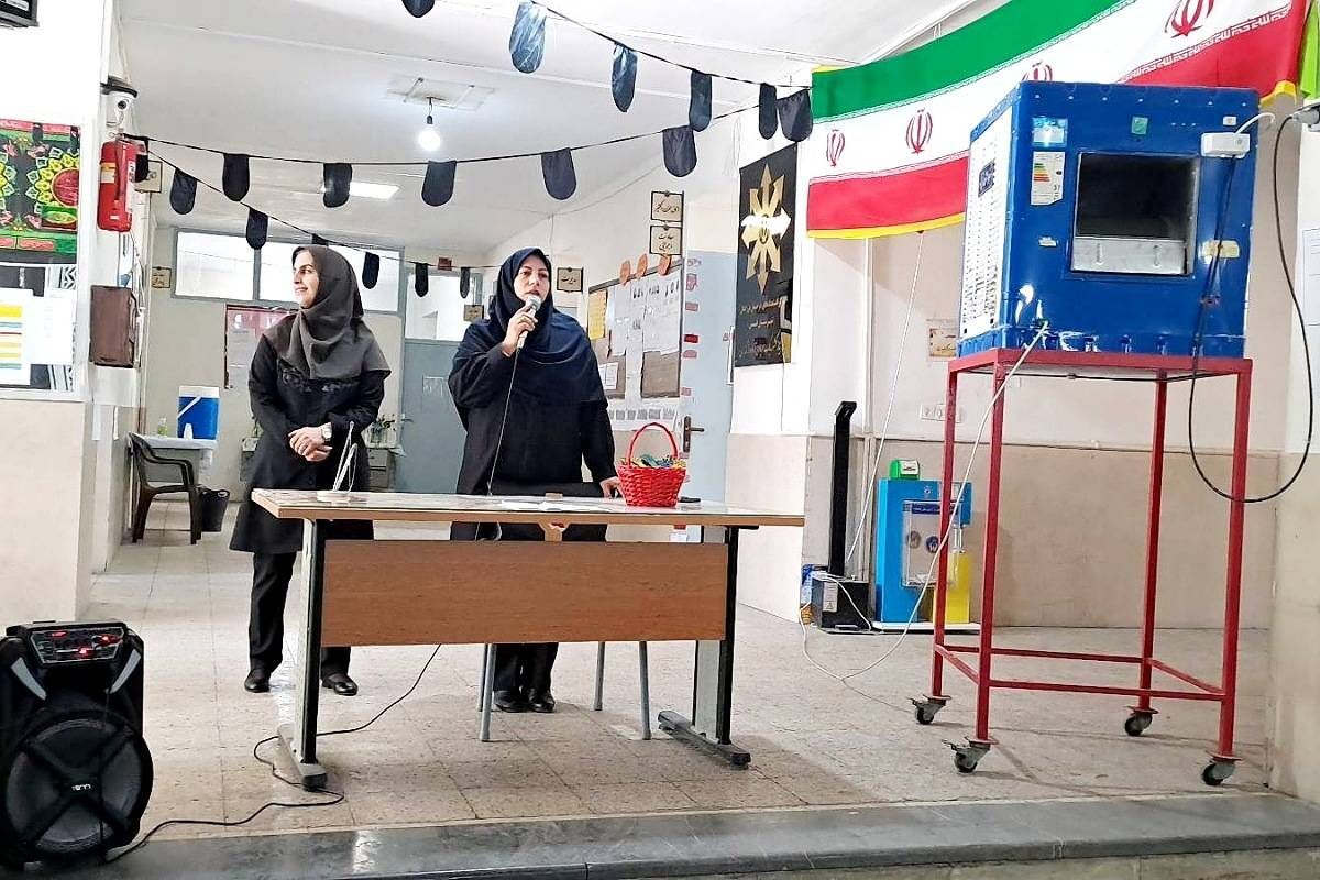 جلسه معارفه و ورود دانش آموزان پایه هفتم به دبیرستان فرزانگان شهر قدس 