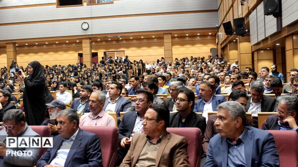 گرامیداشت هفته معلم در دانشگاه فرهنگیان کرمان 