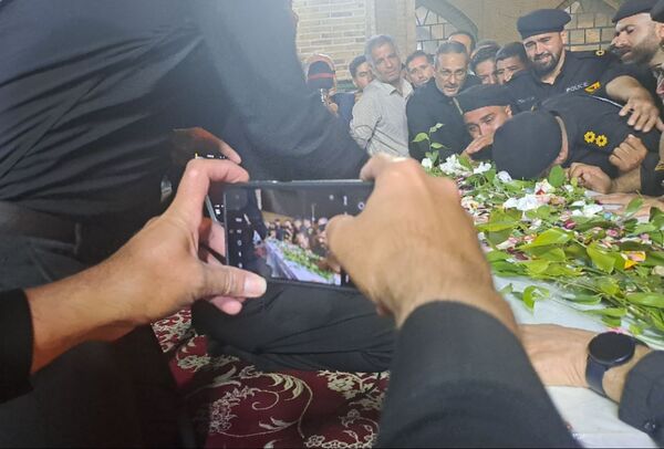 مراسم وداع با شهید امنیت هادی میرآبادی در مسجد جامع شهرستان نیشابور 