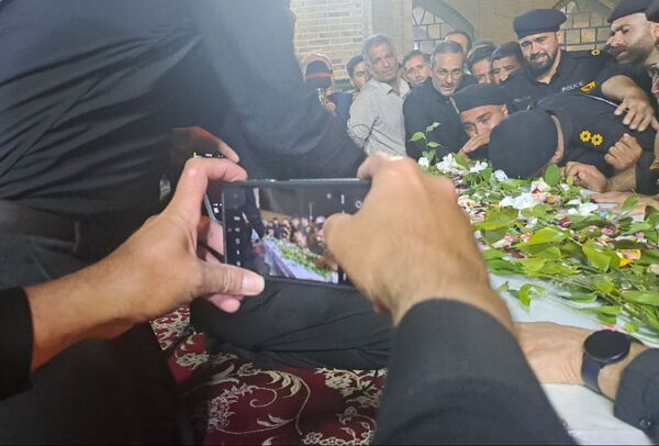 مراسم وداع با شهید امنیت هادی میرآبادی در مسجد جامع شهرستان نیشابور 