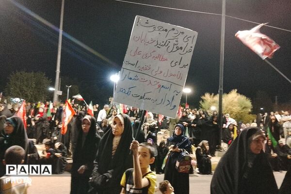 کوچک‌ترین جانفدایان در میدان اقتدار