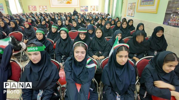 آغاز سال تحصیلی در قاب جشن «بهار ایمان»