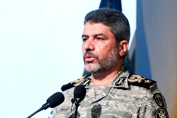 استفاده عملیاتی موثر و انبوه از پهپاد آرش ۲ در جنگ تحمیلی