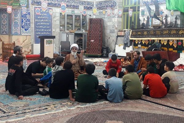 مراسم معنوی اعتکاف در مساجد شهر قدس