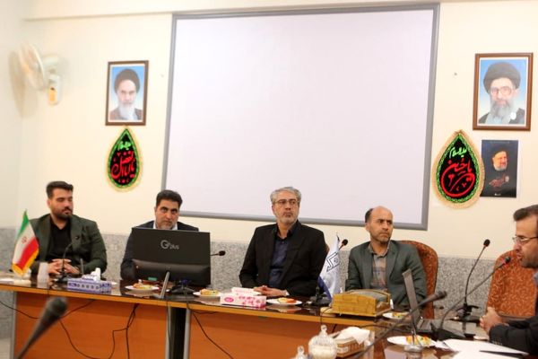 اجرای طرح «میدان پویا» در کاشان؛ هم‌افزایی دستگاه‌ها برای نشاط دانش‌آموزی در تابستان