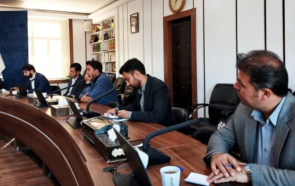 نشست هم‌اندیشی کارشناسان روابط عمومی با مدیر کل آموزش و پرورش خراسان رضوی