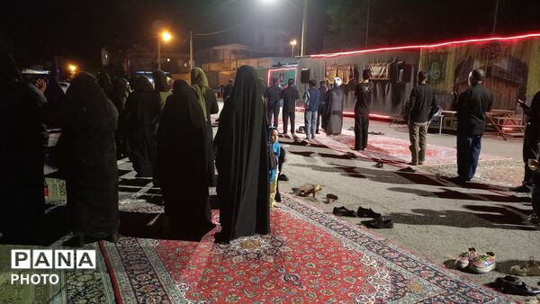 شبی از اشک و ارادت وفریاد احلی من العسل در میان الشتری  ها