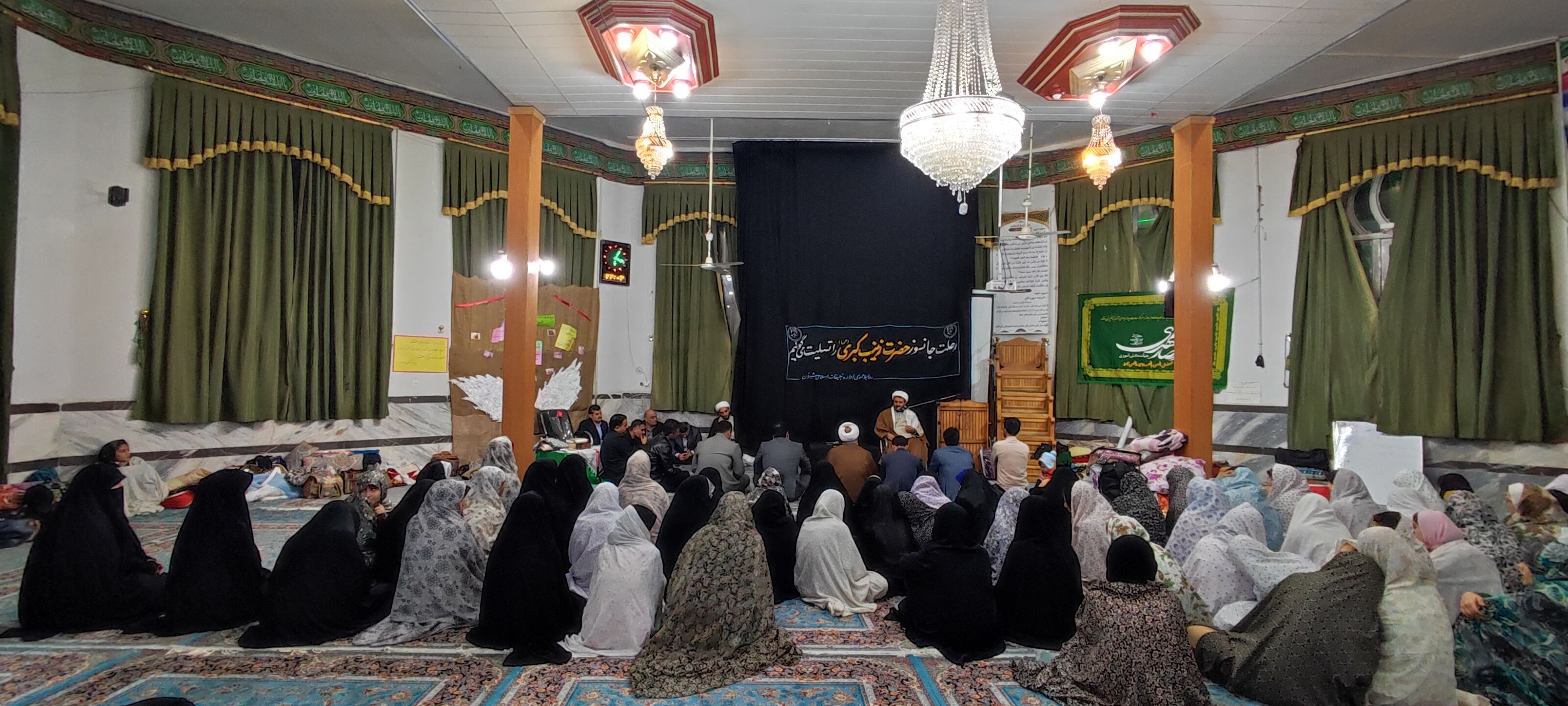 حضور ۷۲ دانش‌آموز دختر معتکف به نیت ۷۲ شهید کربلا در مسجد باب الحوائج شیروان