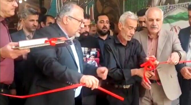 افتتاح زمین چمن مصنوعی در هنرستان انقلاب اسلامی با هدف توسعه فضای ورزشی دانش‌آموزان