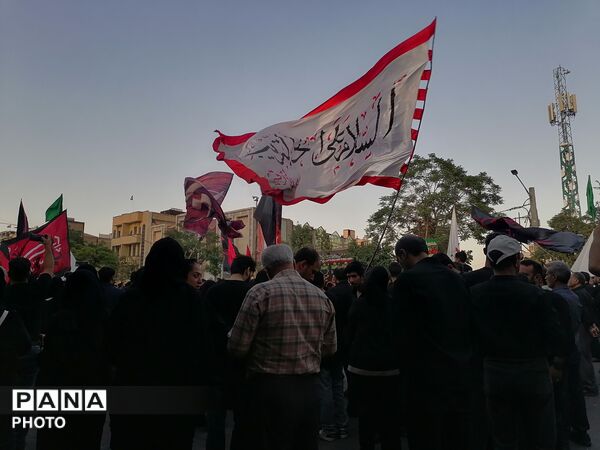 عزاداری عاشورای حسینی در بلوار هاشمیه مشهد